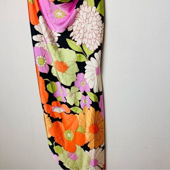 NWOT Forever 21 Floral Retro Asymmetrical Dress Medium - Picture 3 of 6